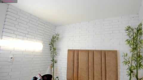 Victoria   Everyday From 1400 to 2130 Col Time online show from 12-30-24, 06:49