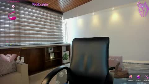 Snapshot of victoria_mooree chatting on 04-22-26, 05:47 Victoria Everyday From 1400 to 2130 Col Time online show from 04-22-26, 05:47