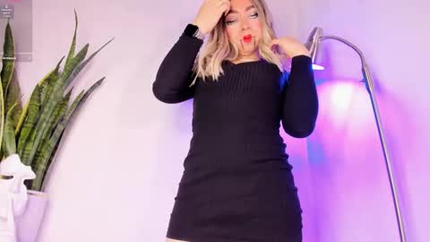 D A N I online show from 10-31-25, 02:56