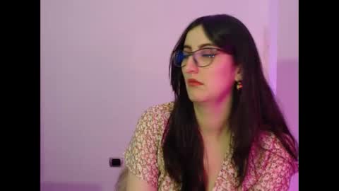 Victoria online show from 03-08-25, 11:07