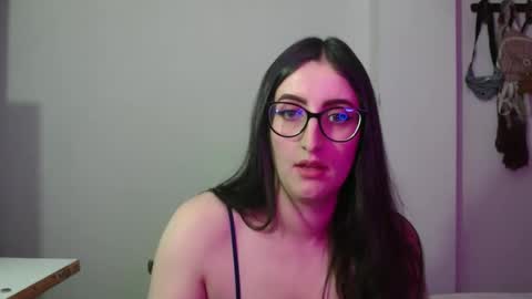 Victoria online show from 02-06-26, 08:34