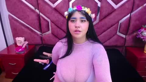 Snapshot of victoria_rossy_ chatting on 12-20-24, 04:25 Victoria online show from 12-20-24, 04:25