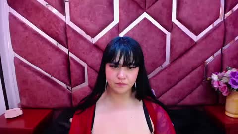 Snapshot of victoria_rossy_ chatting on 12-30-24, 03:35 Victoria online show from 12-30-24, 03:35