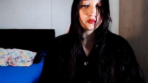 Victoria online show from 12-21-24, 07:38