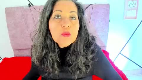 victoriaa_anderson_ online show from 02-05-26, 08:35