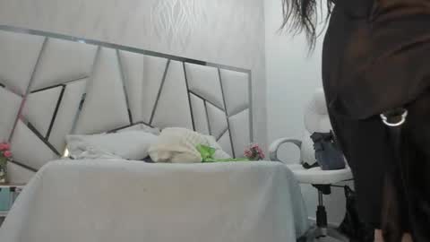 Victoria Sofia online show from 02-02-26, 07:12