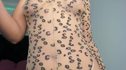 VICTORIA online show from 03-05-25, 12:11