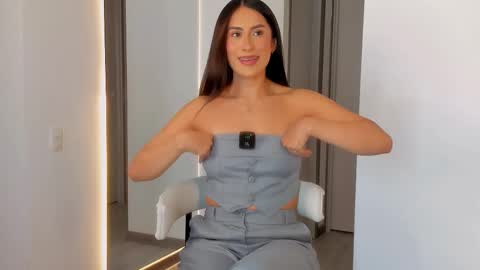 Vcitoria online show from 10-05-25, 01:26