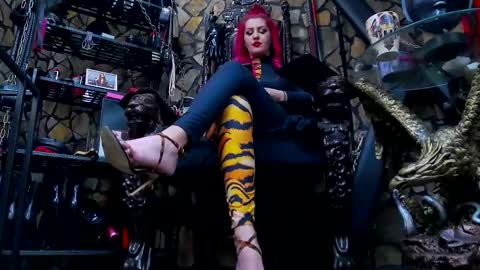 Victoria Heller online show from 02-13-25, 05:05