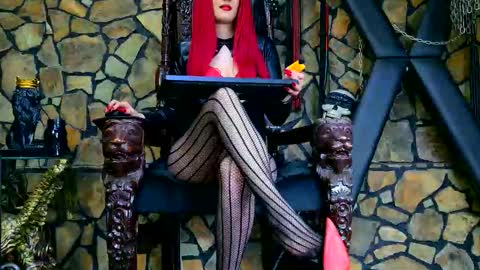 Snapshot of victoriaheller chatting on 02-20-26, 06:26 Victoria Heller online show from 02-20-26, 06:26