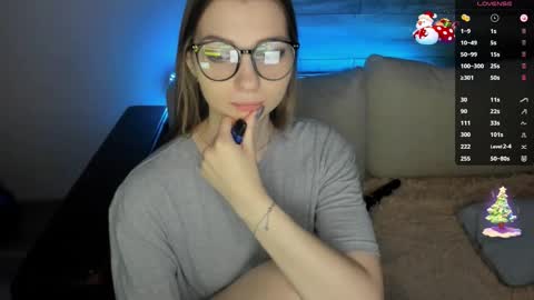 Victoria online show from 12-21-25, 01:46