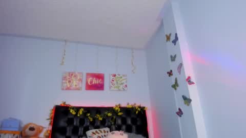 Snapshot of victorialarson2 chatting on 10-01-25, 03:51 Victoria Larson - Independient Model online show from 10-01-25, 03:51