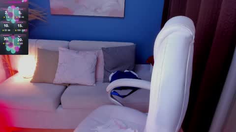 Victoria online show from 03-09-25, 11:46