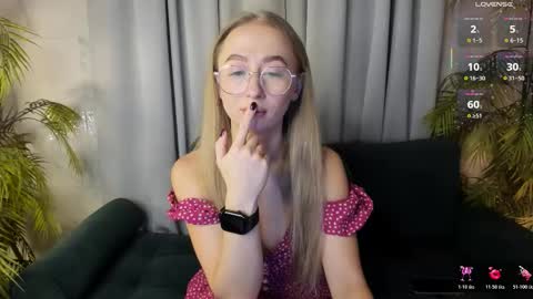 Victoria online show from 11-27-25, 06:15