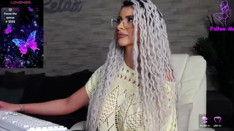 Victoria online show from 12-16-24, 01:21