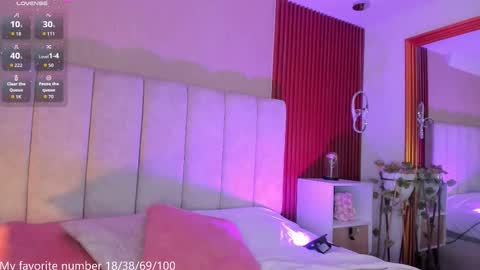 Maria Victoria online show from 10-07-25, 11:29