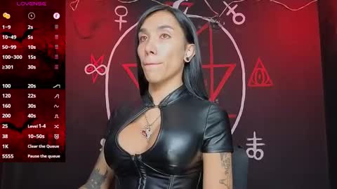 Victoria Vampire online show from 11-19-25, 06:19