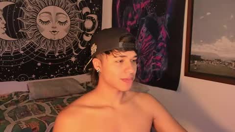 Victorino Jhonson online show from 12-10-24, 03:01