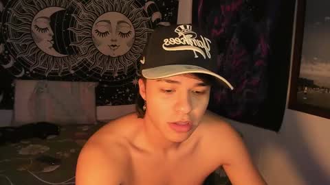 Victorino Jhonson online show from 12-25-24, 01:20