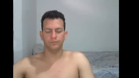 Snapshot of victormanuelq_1 chatting on 04-02-26, 04:15 victormanuelq_1 online show from 04-02-26, 04:15