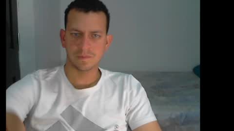 Snapshot of victormanuelq_1 chatting on 04-29-26, 12:27 victormanuelq_1 online show from 04-29-26, 12:27