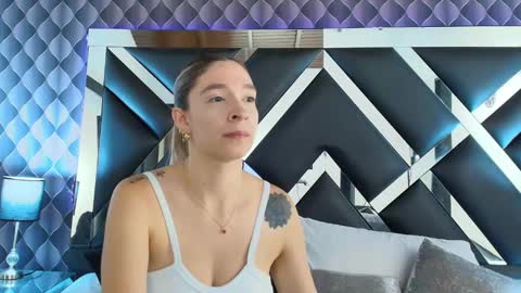 victtoria lee online show from 02-04-25, 07:22