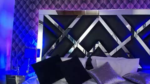 victtoria lee online show from 11-01-25, 07:38