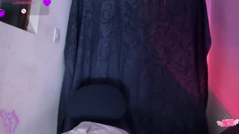 Snapshot of viioleett_cum chatting on 11-10-25, 03:55 viioleett_cum online show from 11-10-25, 03:55