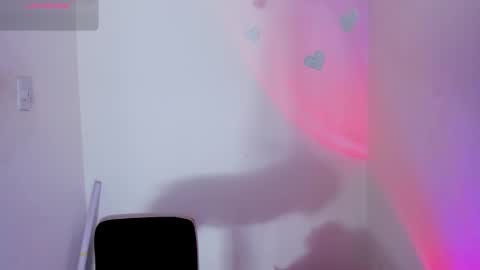 Snapshot of viioleett_cum chatting on 02-13-26, 01:40 viioleett_cum online show from 02-13-26, 01:40