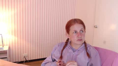 Violeta online show from 01-09-25, 08:22