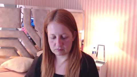 Violeta online show from 01-19-25, 01:10