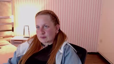 Violeta online show from 01-21-25, 09:04