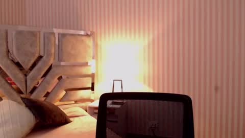 Violeta online show from 01-22-25, 01:42