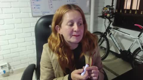 Violeta online show from 02-16-25, 04:42