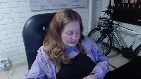 Violeta online show from 02-21-25, 01:44