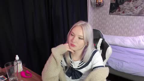 Snapshot of vikapowers chatting on 12-04-24, 11:57 vikapowers online show from 12-04-24, 11:57