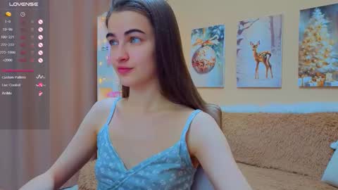 Snapshot of vikiberry chatting on 01-09-26, 10:18 vikiberry online show from 01-09-26, 10:18