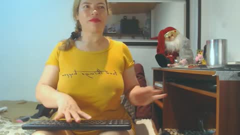 VIKKKTORIAAA online show from 12-02-24, 05:48