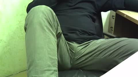 viknik16cm online show from 11-10-25, 05:17