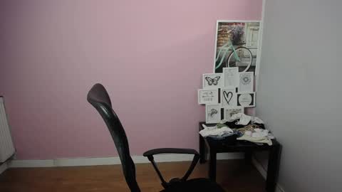 Snapshot of viktoria_lovely chatting on 01-27-25, 09:34 viktoria_lovely online show from 01-27-25, 09:34