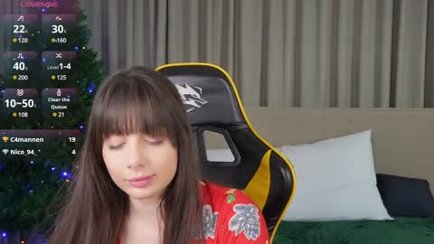 Snapshot of viktoria_storm chatting on 12-08-24, 07:32 Alisa online show from 12-08-24, 07:32