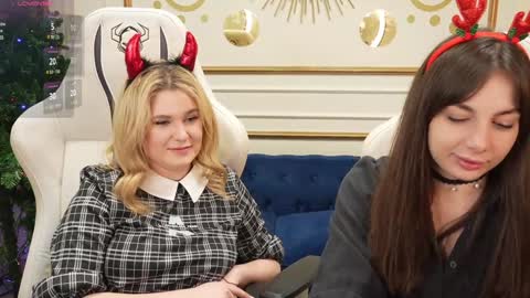 Snapshot of viktoria_storm chatting on 12-24-24, 05:02 Alisa online show from 12-24-24, 05:02