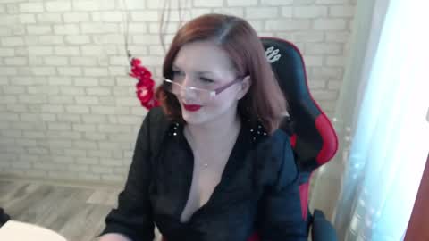 Snapshot of vikualex69 chatting on 03-12-25, 08:30 vikualex69 online show from 03-12-25, 08:30