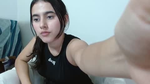 vikysexy28 online show from 02-19-25, 12:14