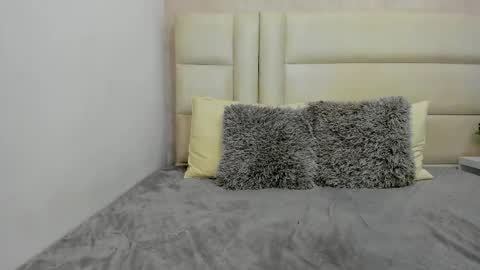 Snapshot of vilaty_makris chatting on 10-22-25, 04:07 Vitaly online show from 10-22-25, 04:07