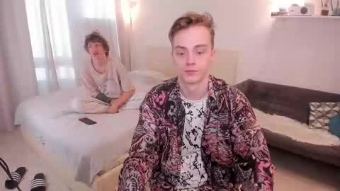 Dimoooooon online show from 11-04-25, 11:42