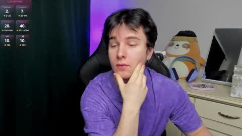 Snapshot of vincent__strong chatting on 03-04-26, 01:50 Vincent Strong online show from 03-04-26, 01:50