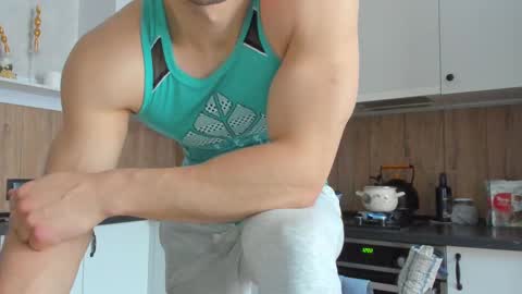 Vincent.  uncut 18cm online show from 03-04-25, 07:51