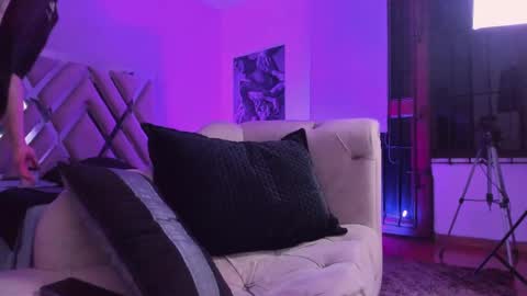 Vincent online show from 11-02-25, 01:08