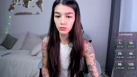 Snapshot of vinkitinkii chatting on 09-25-25, 07:34 vinkitinkii online show from 09-25-25, 07:34